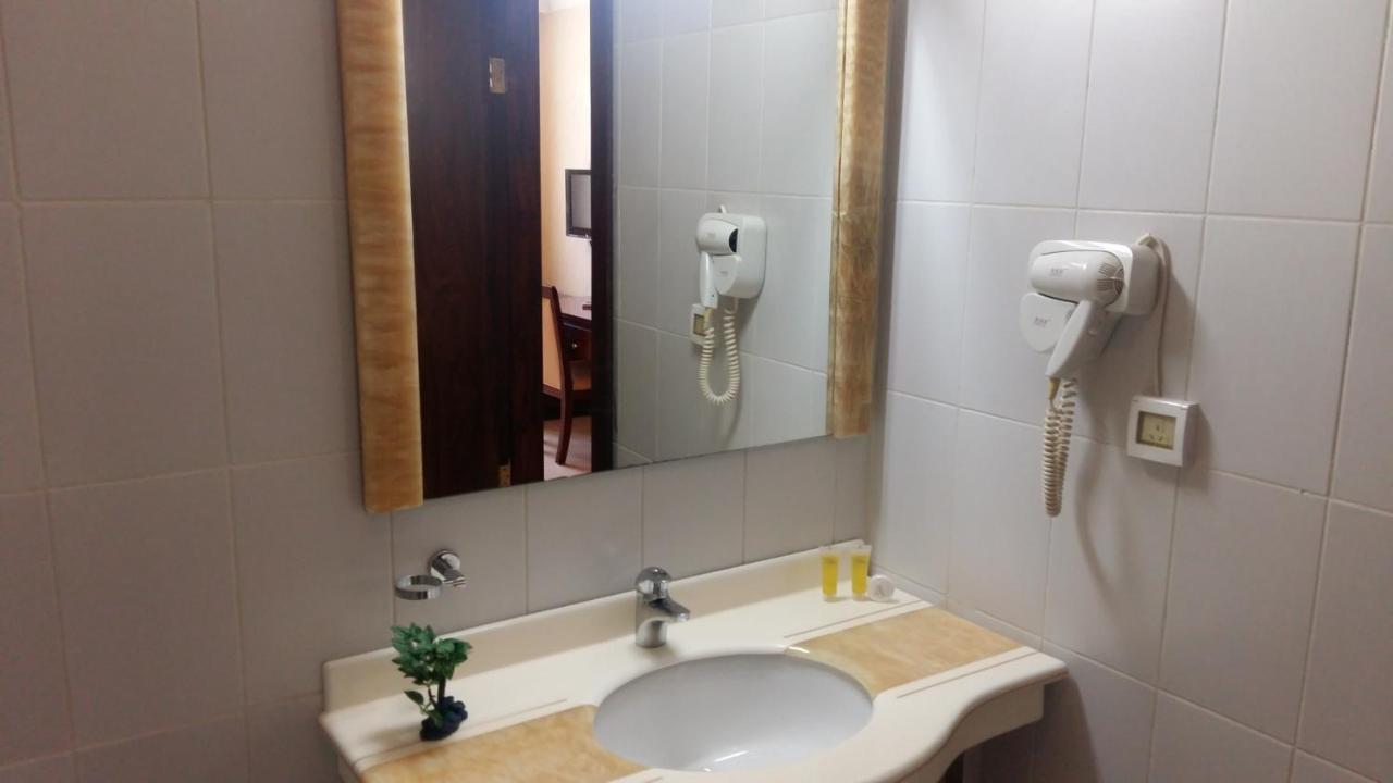 Oscar Hotel Petra Wadi Musa Ngoại thất bức ảnh